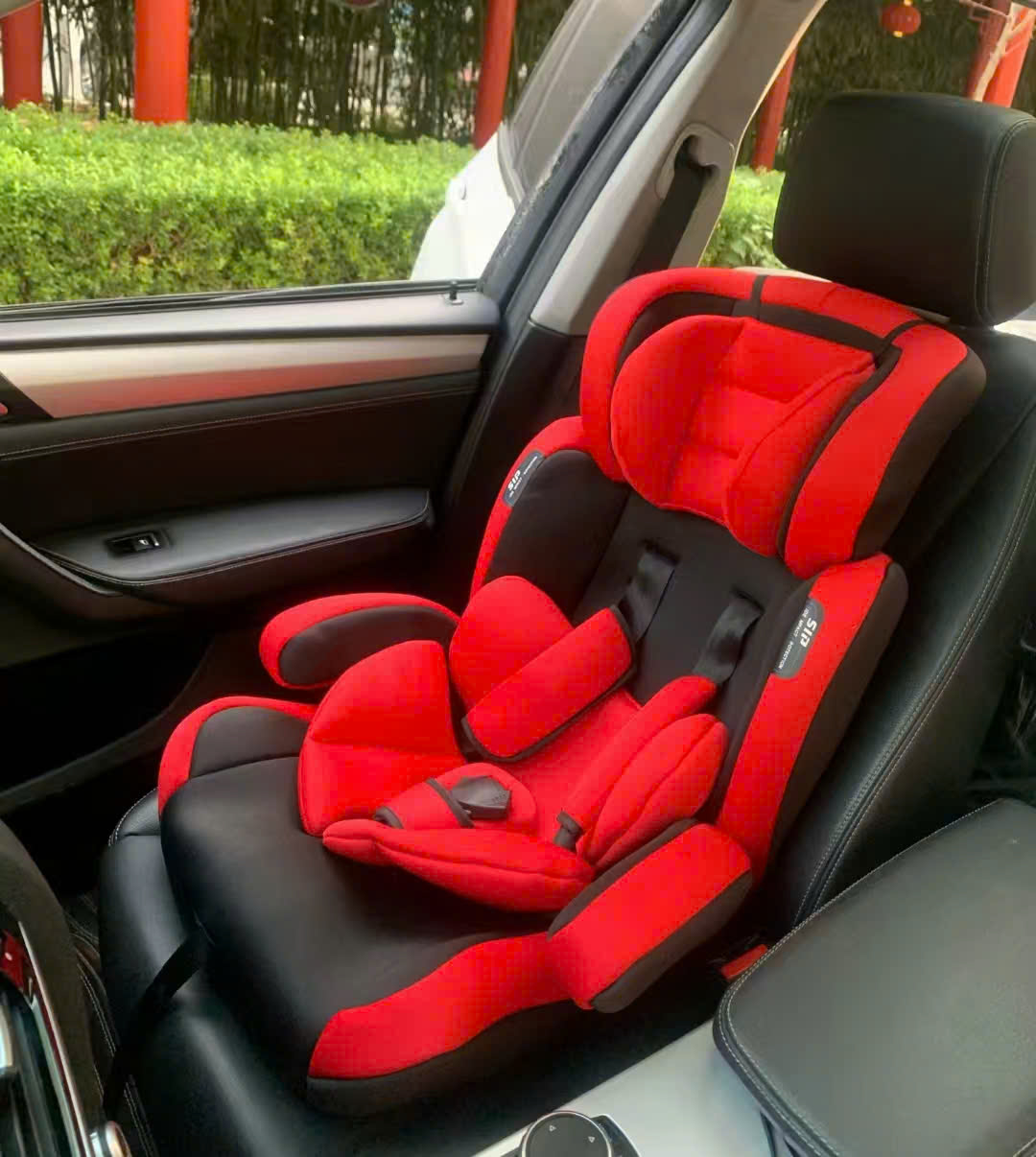 Ghế ngồi trẻ em