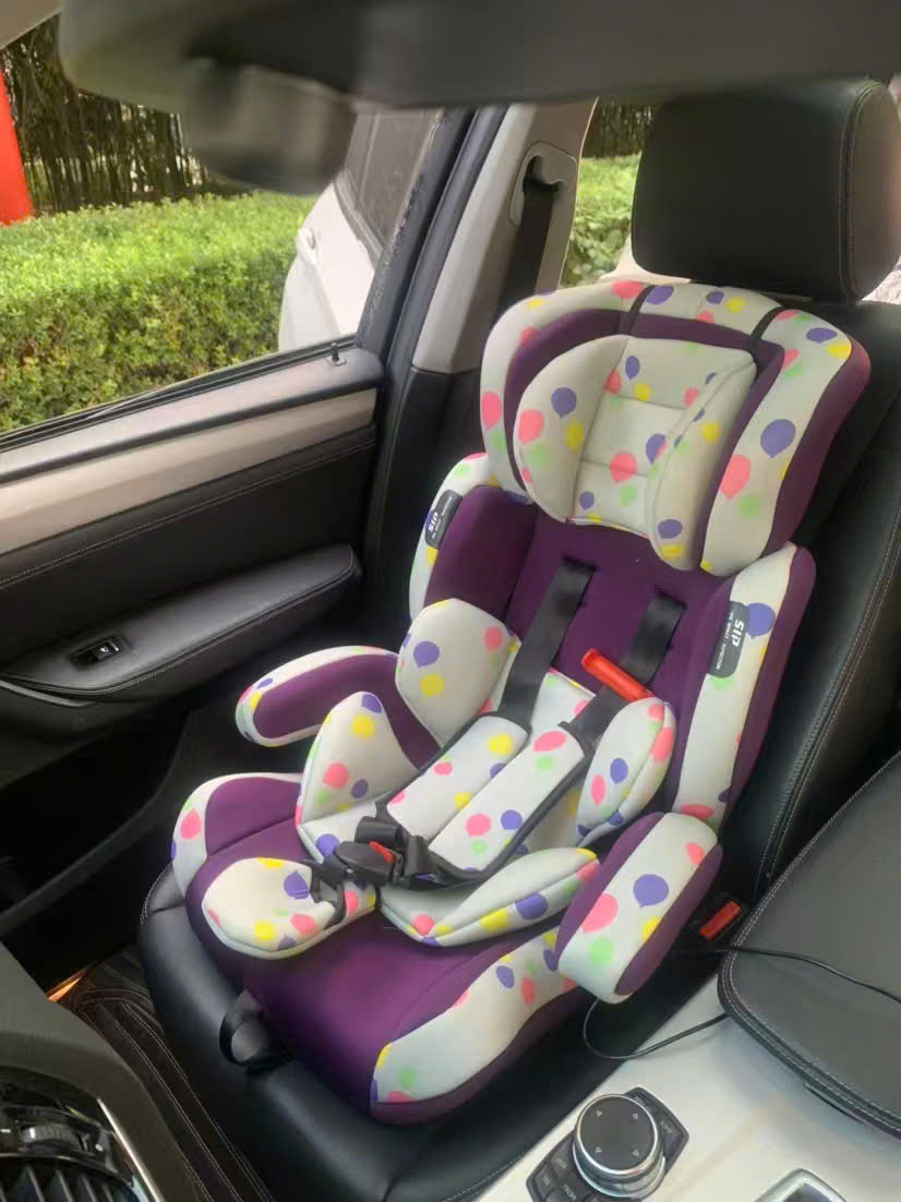 Ghế ngồi trẻ em